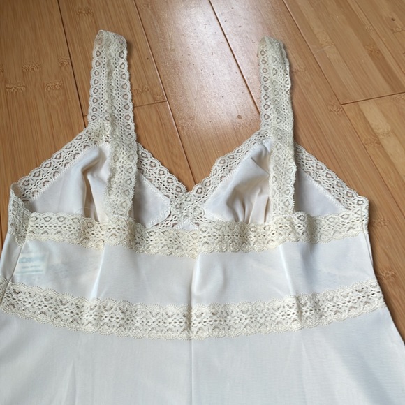 Vintage Lorraine full slip size 34 - Picture 4 of 6